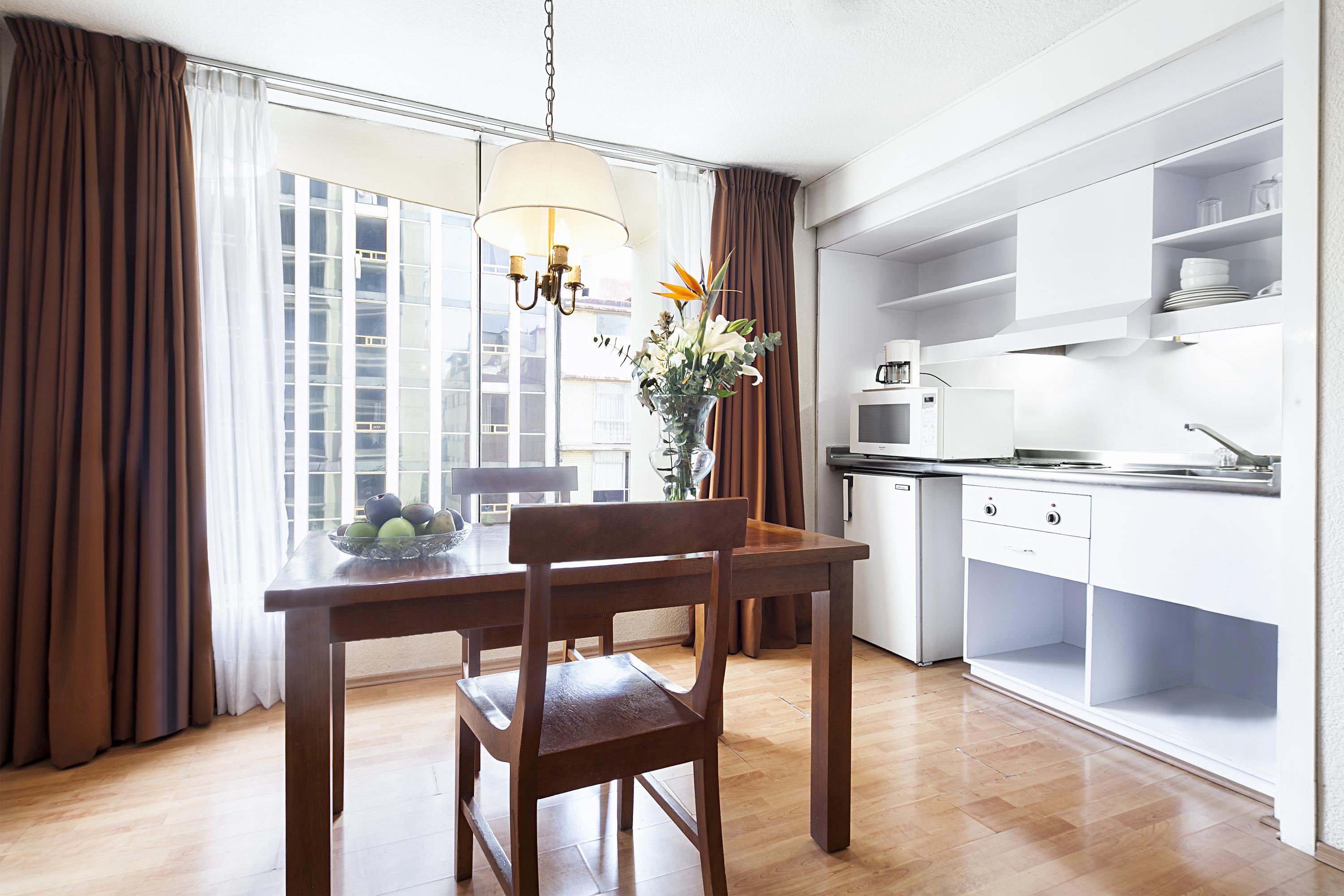 Exe Suites San Marino Mexico City Exterior photo A modern kitchen