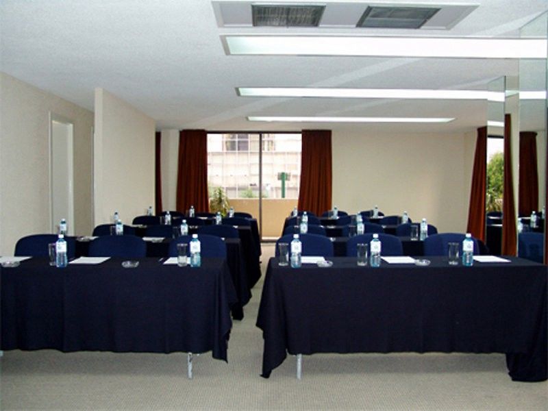 Exe Suites San Marino Mexico City Exterior photo Meeting room